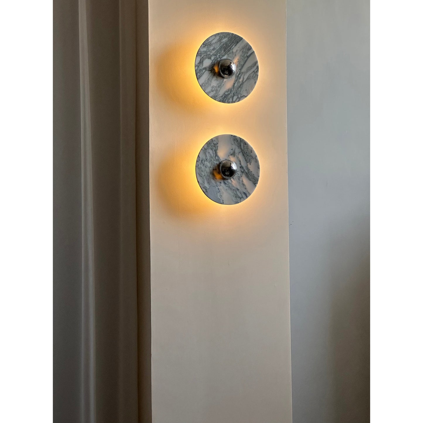 Messier Marble Rechargeable Wall-mounted light Wall Lamp