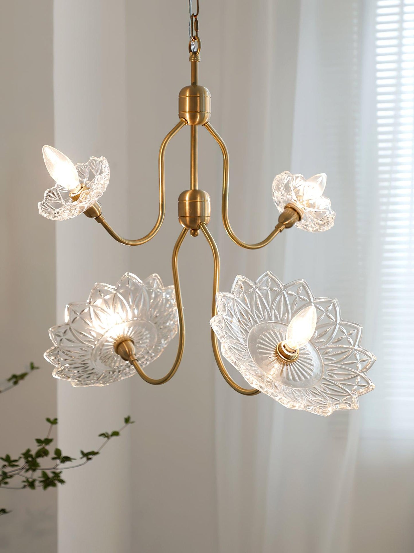 Monique Lhuillier Pendant light Chandelier