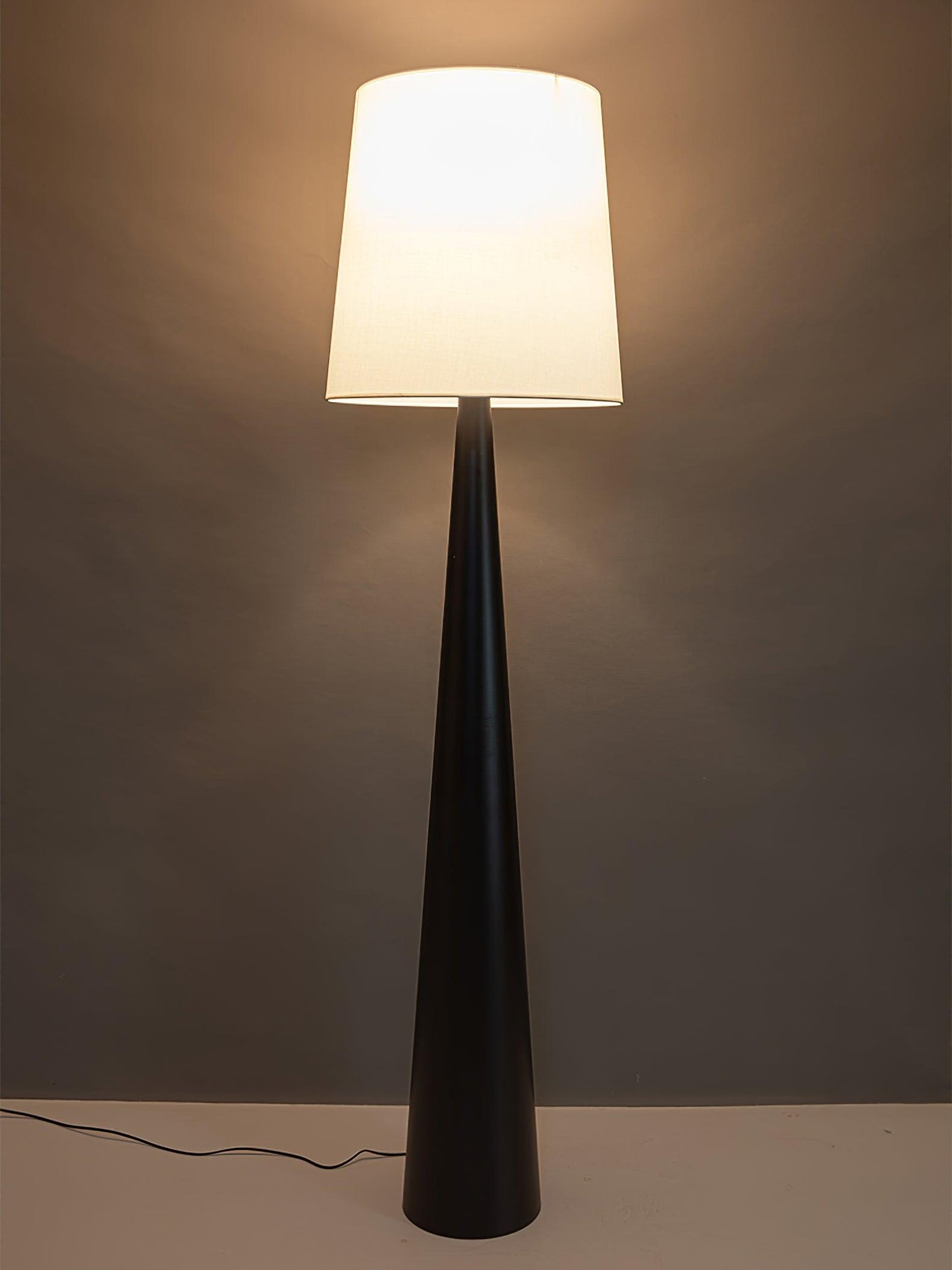 Montenegro Free-standing Lamp Floor Lamp