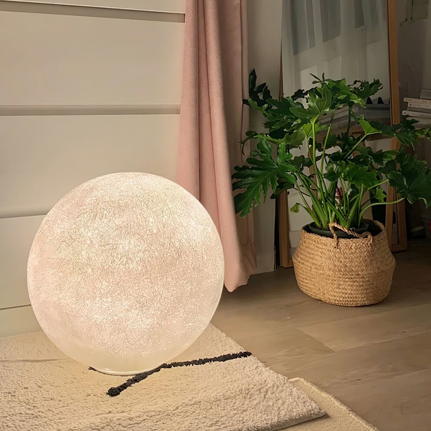 Moon Task lamp Table Lamp