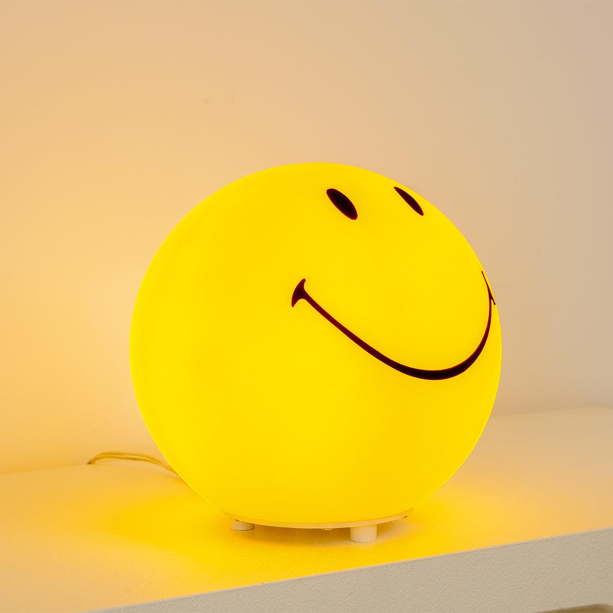 Smiling Rechargeable Built-in Battery Bedside lamp Table Lamp