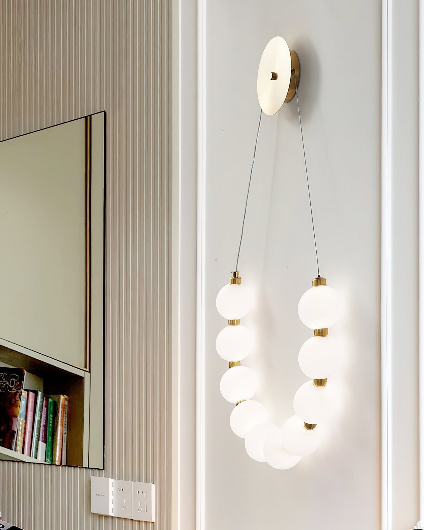 Necklace Loop Lamp bracket Wall Lamp