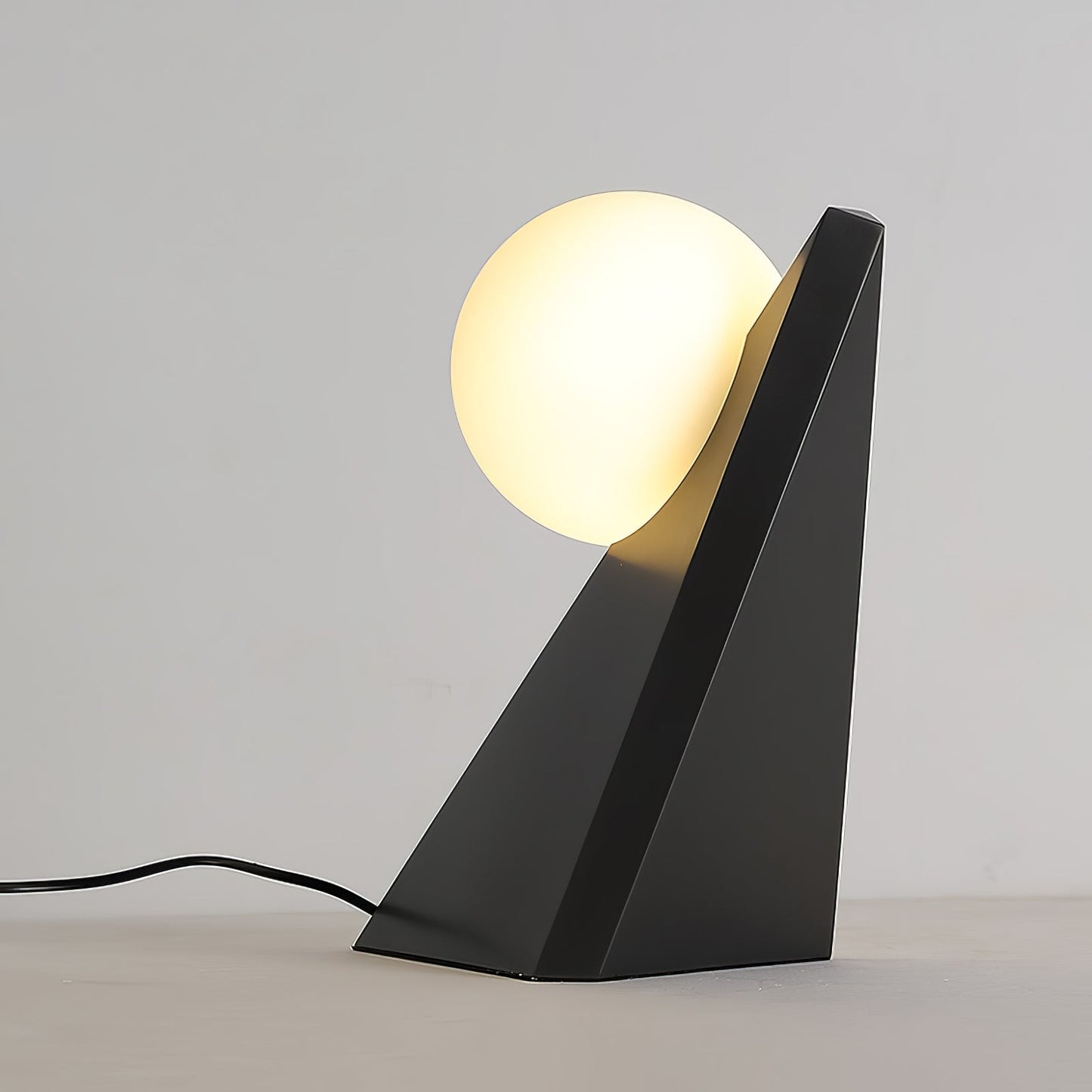 Noir Roy Nightstand lamp Table Lamp