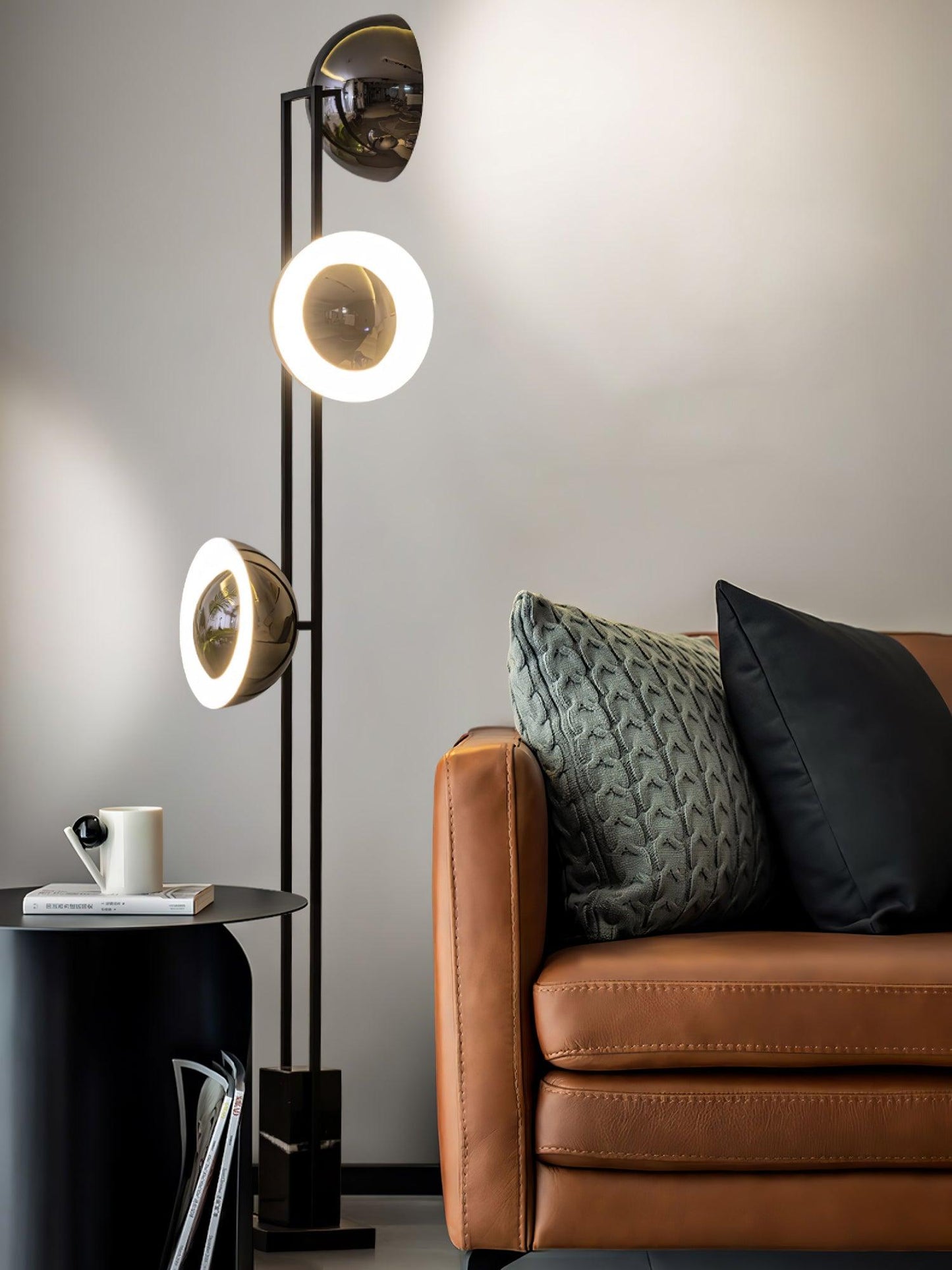 O3 Accent Lamp Floor Lamp