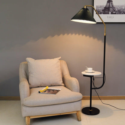 Ozz Free-standing Lamp Floor Lamp