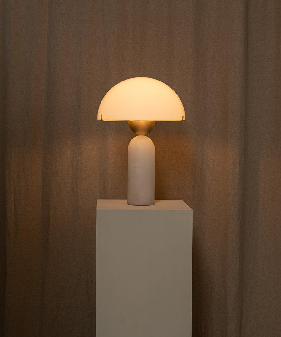 Peono Alabaster Nightstand lamp Table Lamp