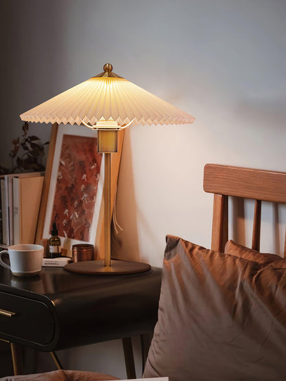 Perla Pleated Portable lamp Table Lamp