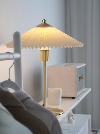 Perla Pleated Portable lamp Table Lamp