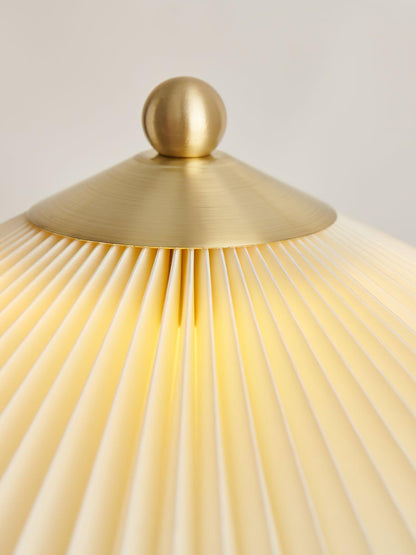 Perla Pleated Portable lamp Table Lamp