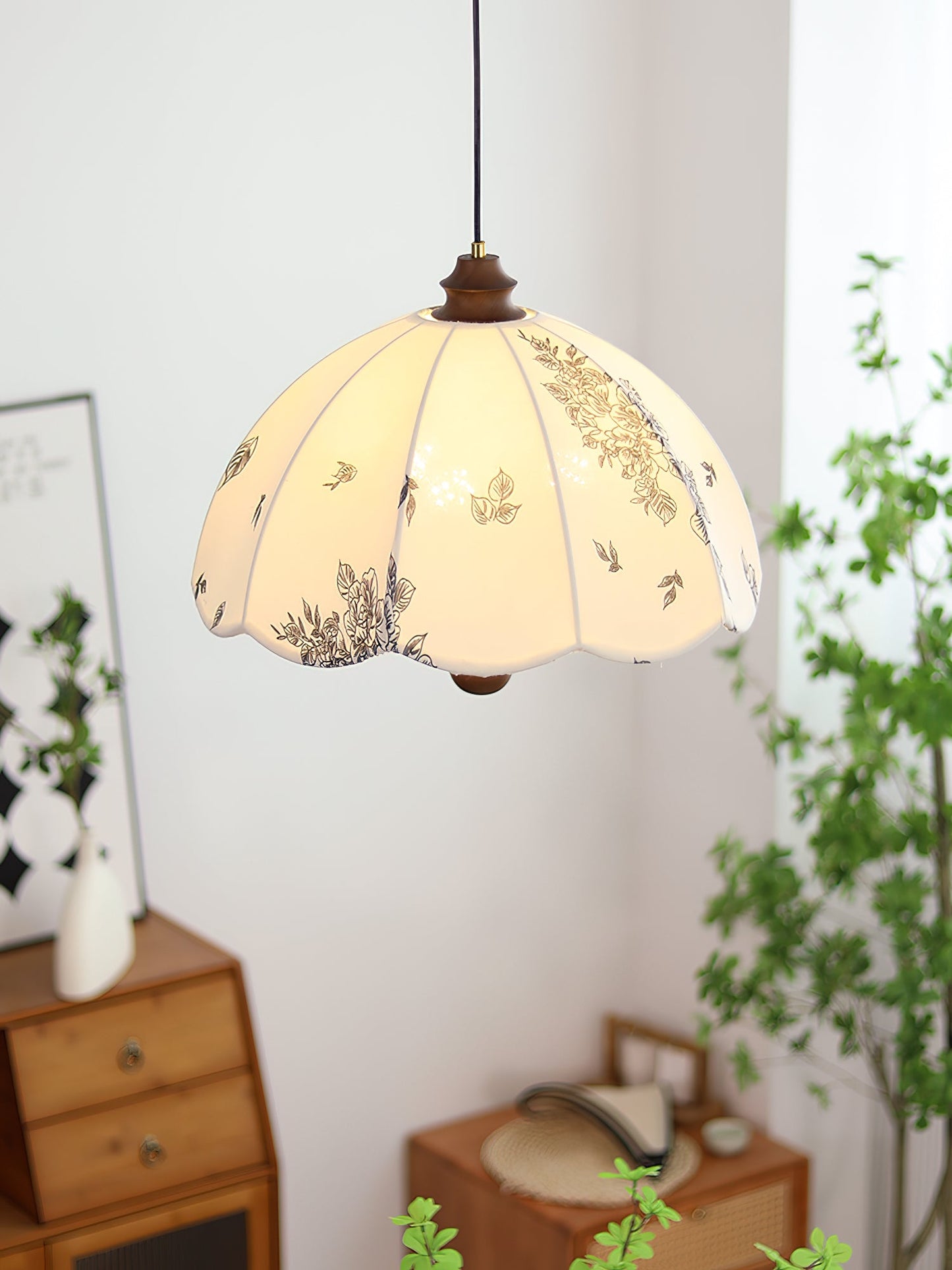 Petal Whisper Hanging light Pendant Lamp