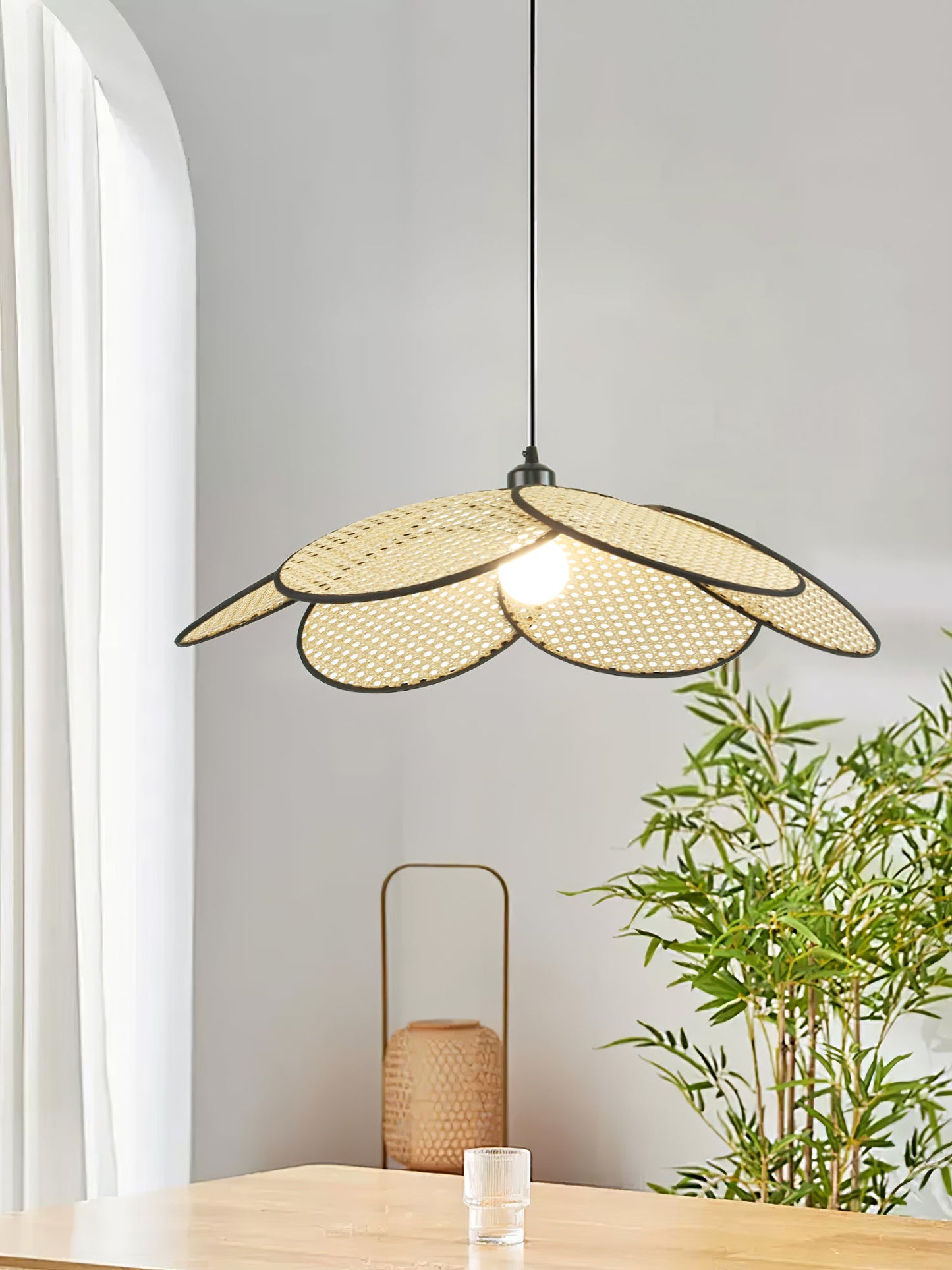 Petals Rattan Ceiling light fitting Pendant Lamp