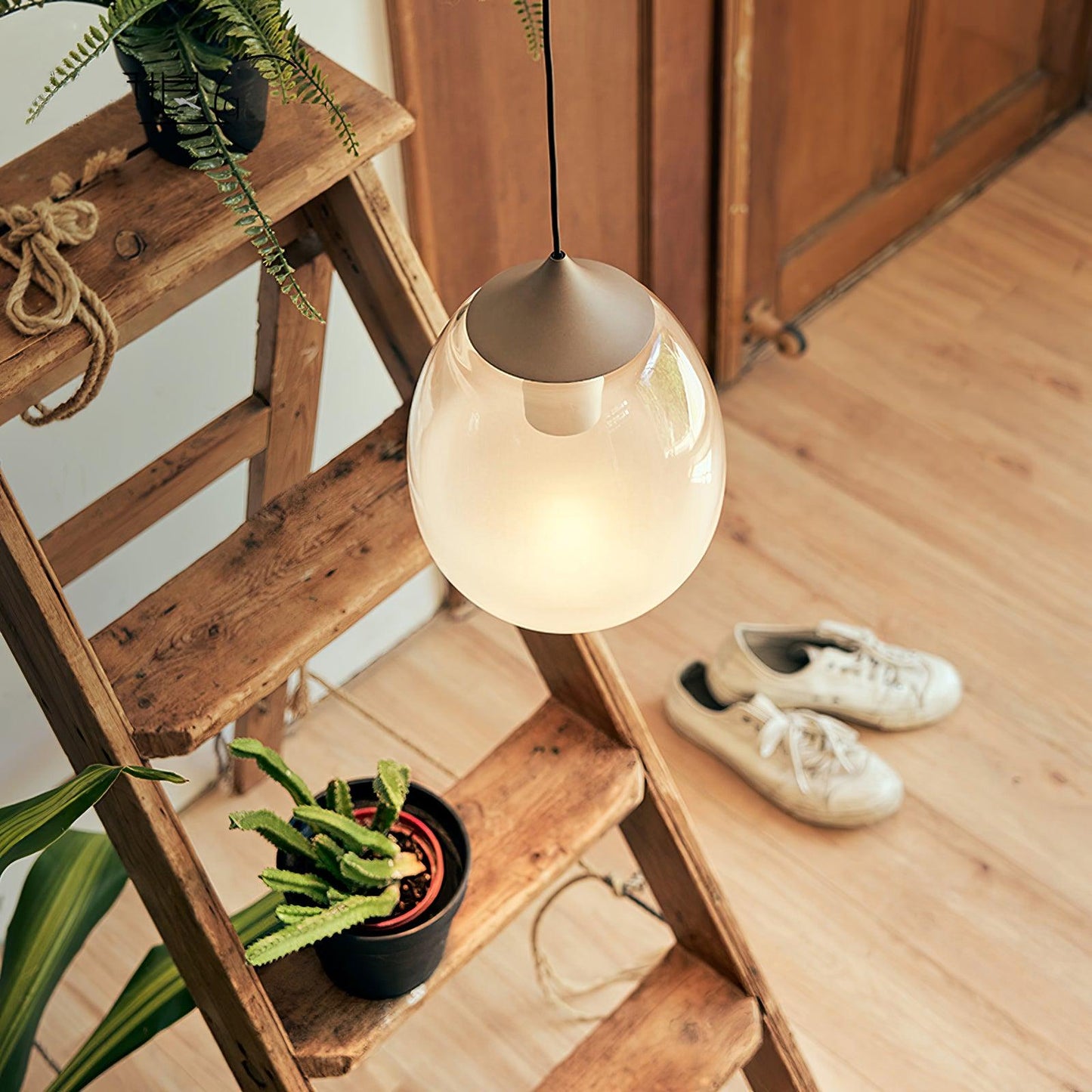 Petra Houselight Pendant Light