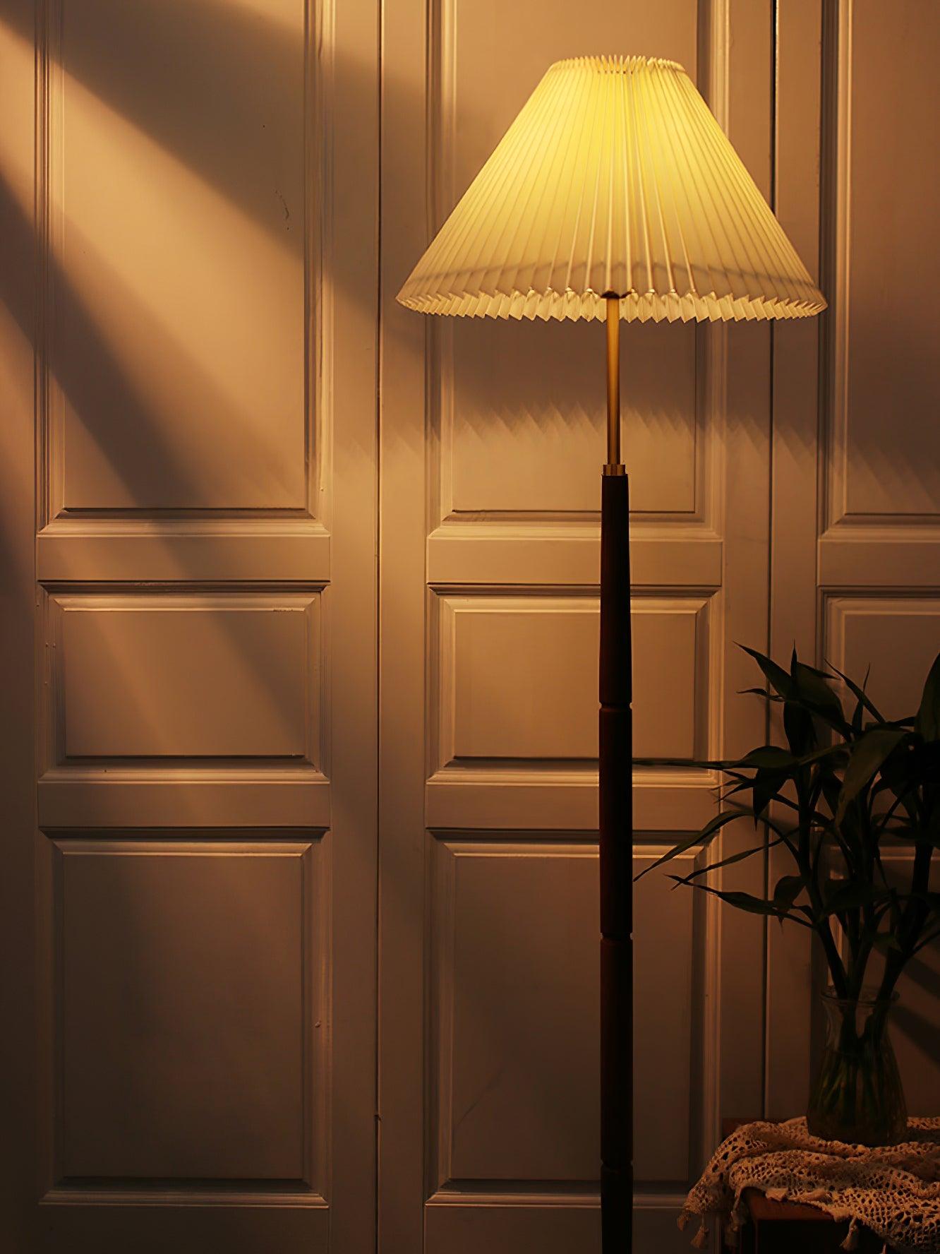 Pleated Reading Lamp Floor Lamp