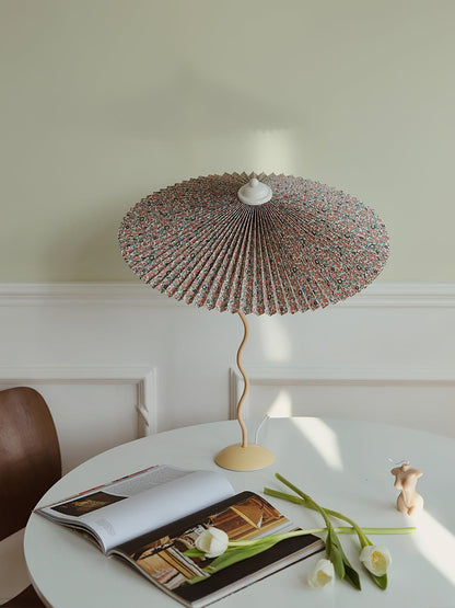 Pleated Hat Work lamp Table Lamp