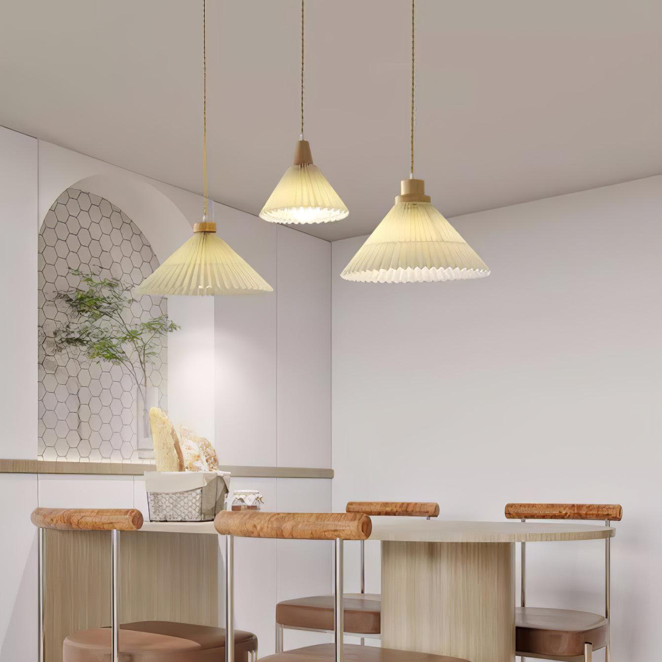 Pleated Wooden Droplight Pendant Light