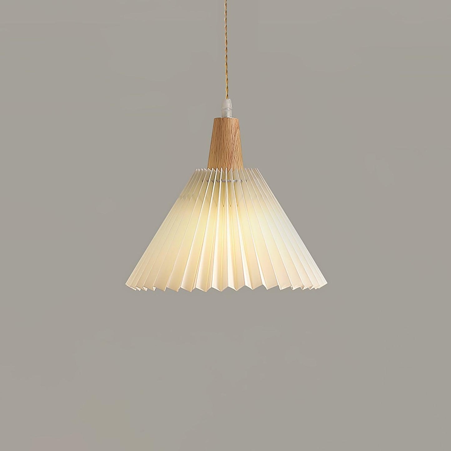 Pleated Wooden Droplight Pendant Light