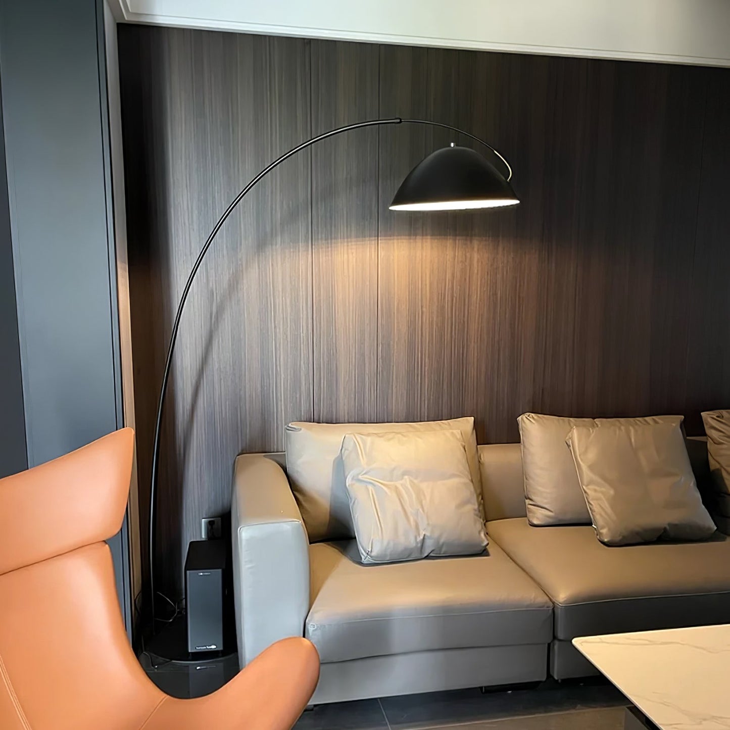 Verse Arc Free-standing Lamp Floor Lamp