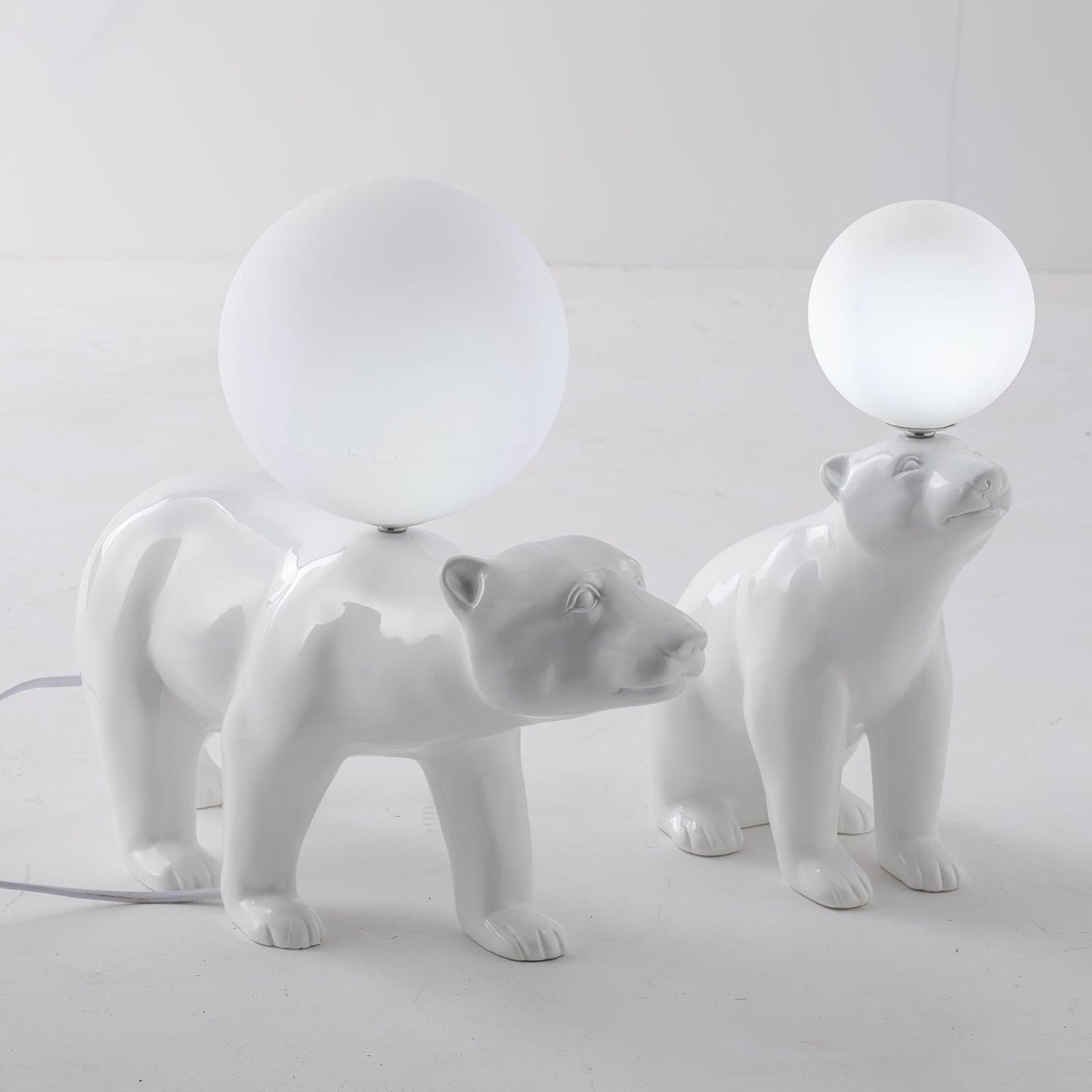 Polar Bear Reading light Table Lamp