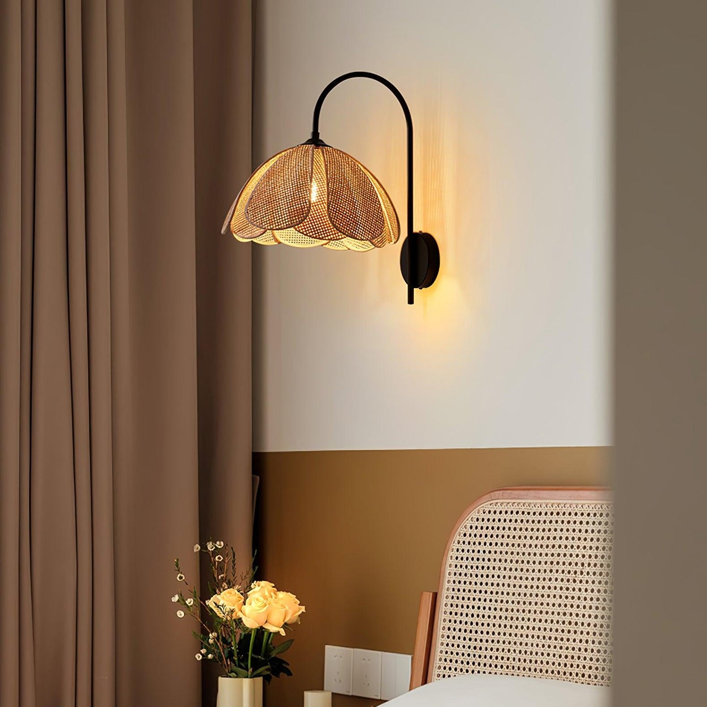 Rattan Petal Lamp bracket Wall Lamp