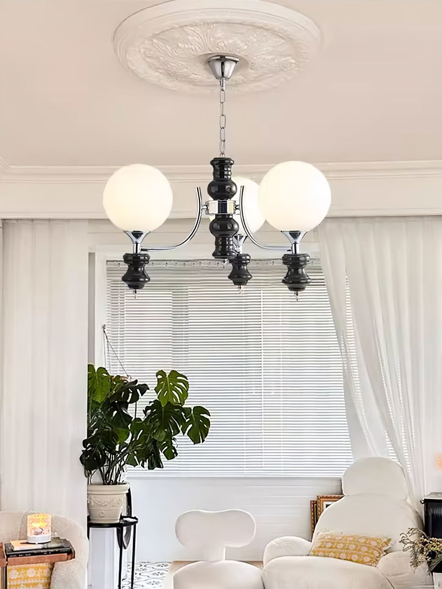 Regal Orb Pendant light Chandelier