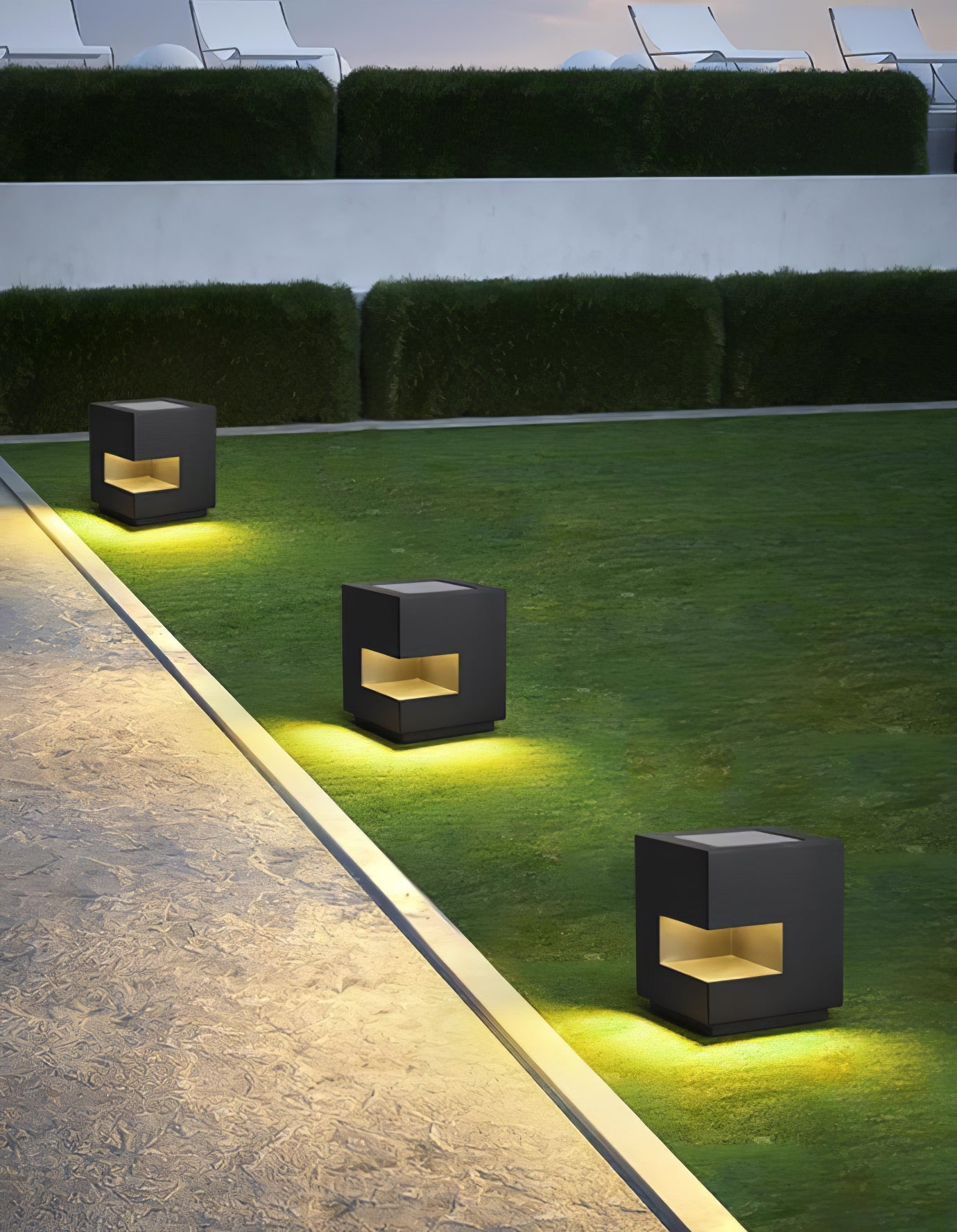 Regular Cube Post Floodlight Outdoor Light