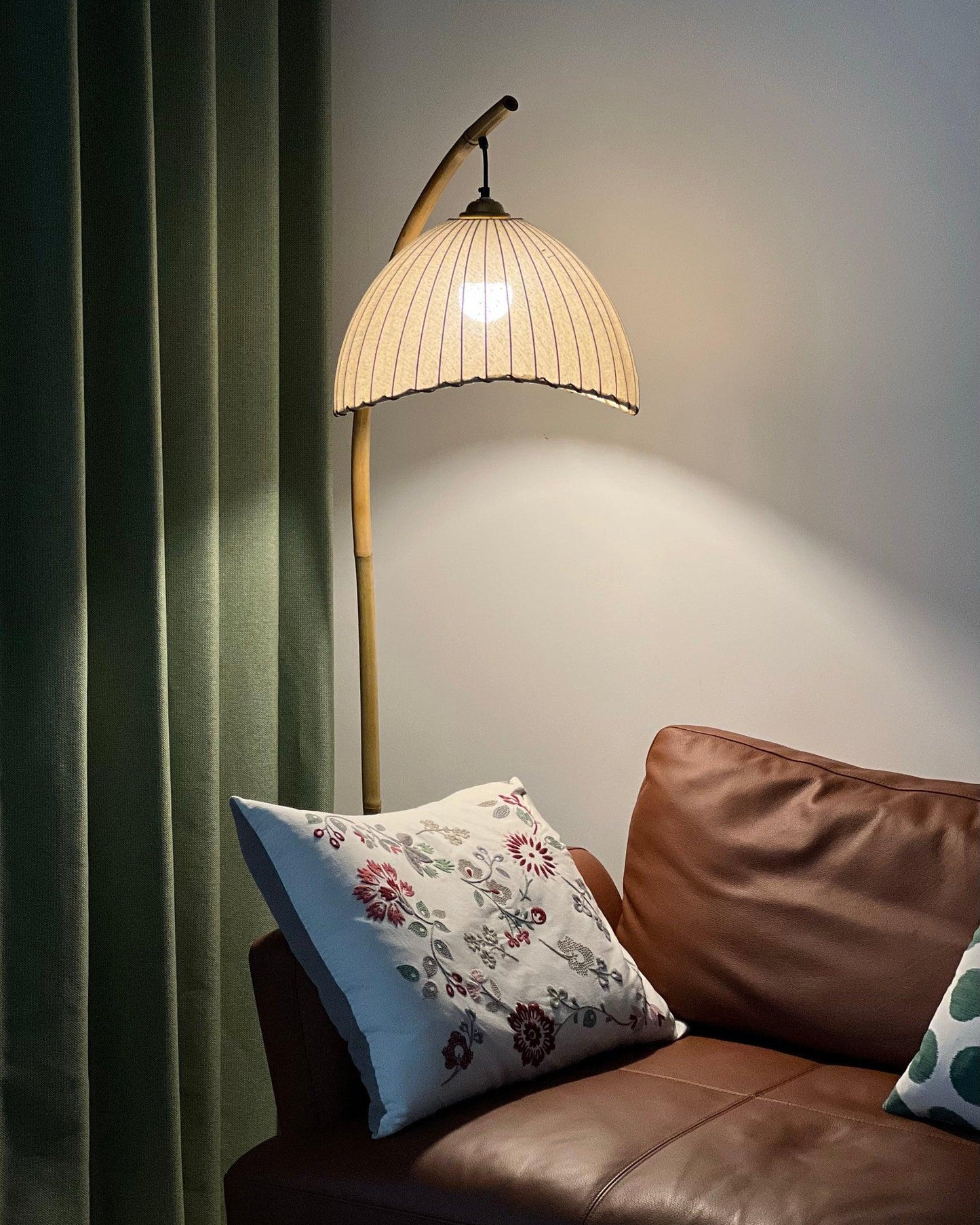 Sanna Floor-mounted Lamp Floor Lamp