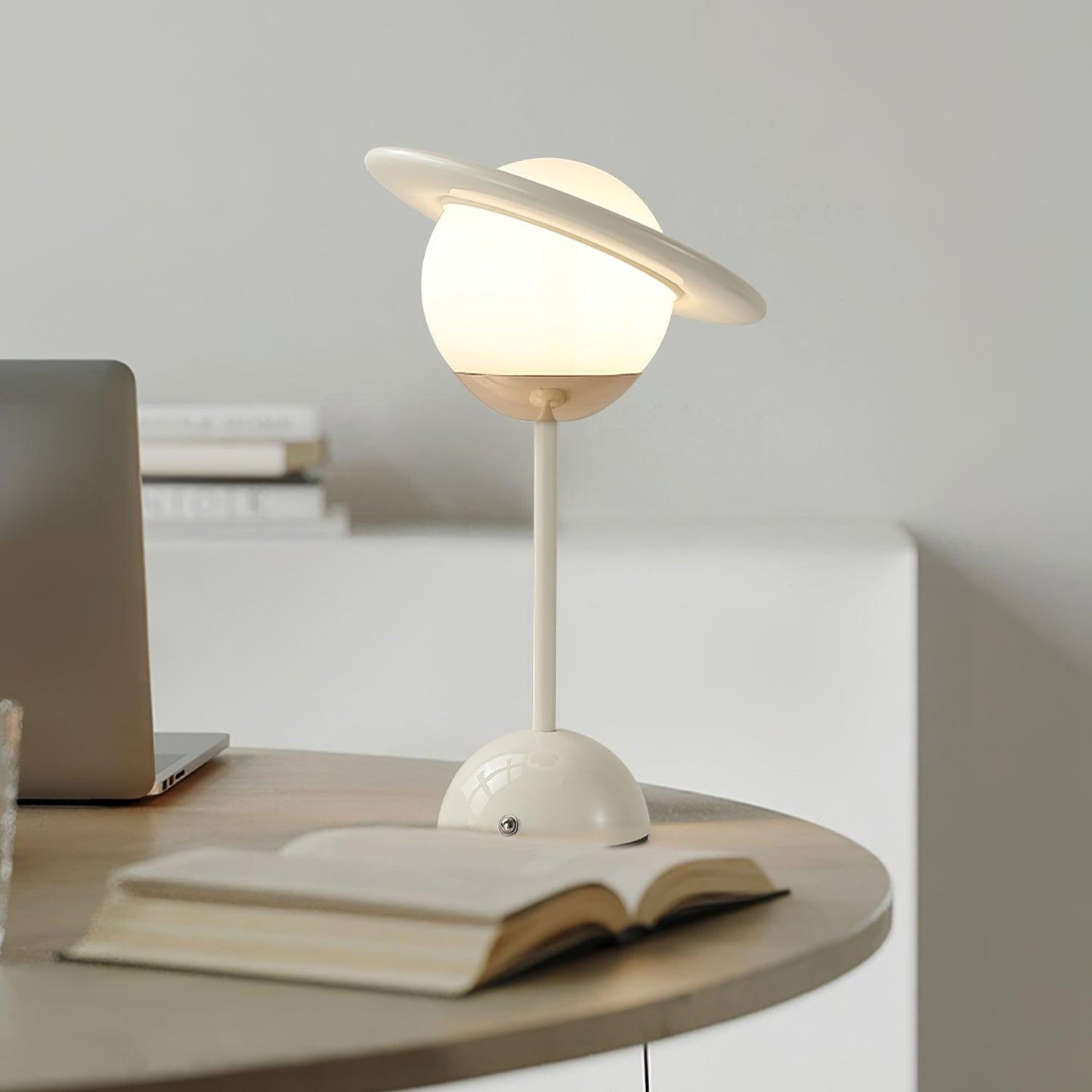 Saturn Planet Accent lamp Table Lamp