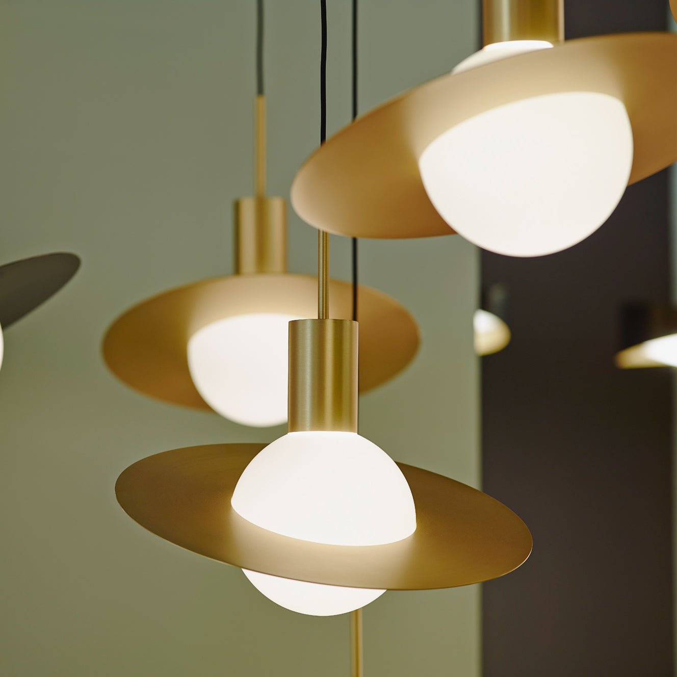 Saturne Crown Suspensions Lamp