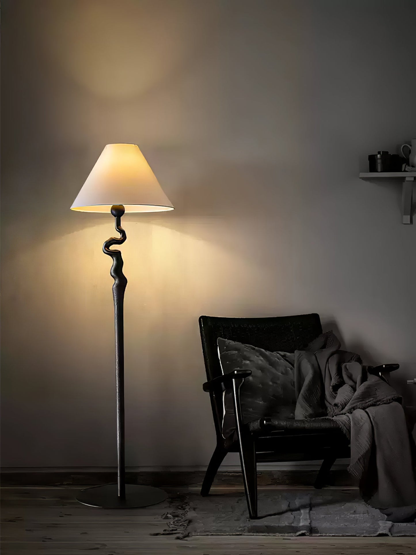 Serpentine Twist Floor-mounted Lamp Floor Lamp