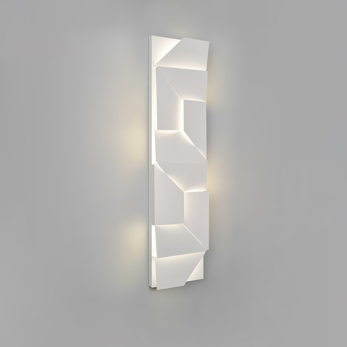 Shadows Grand Bracket light Sconce