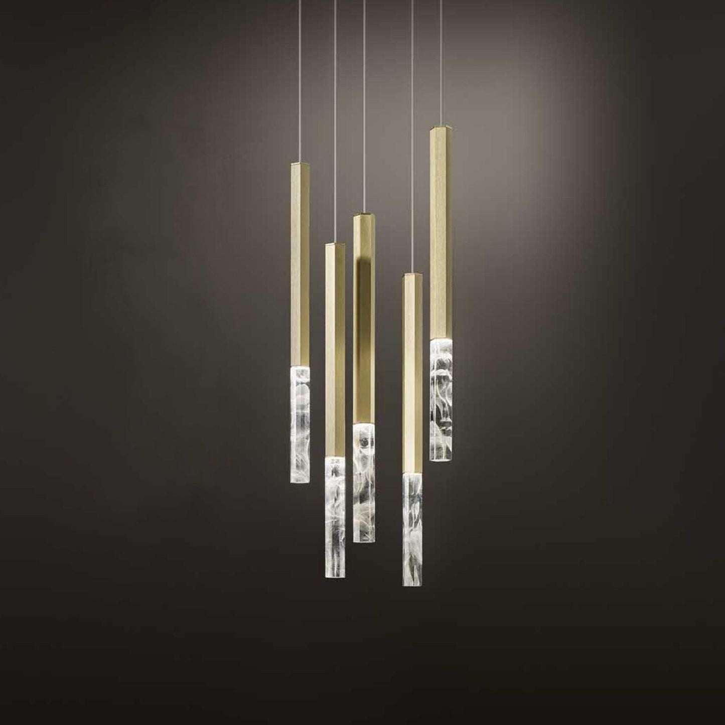 Shine Vertical Plumage Pendant light Suspension