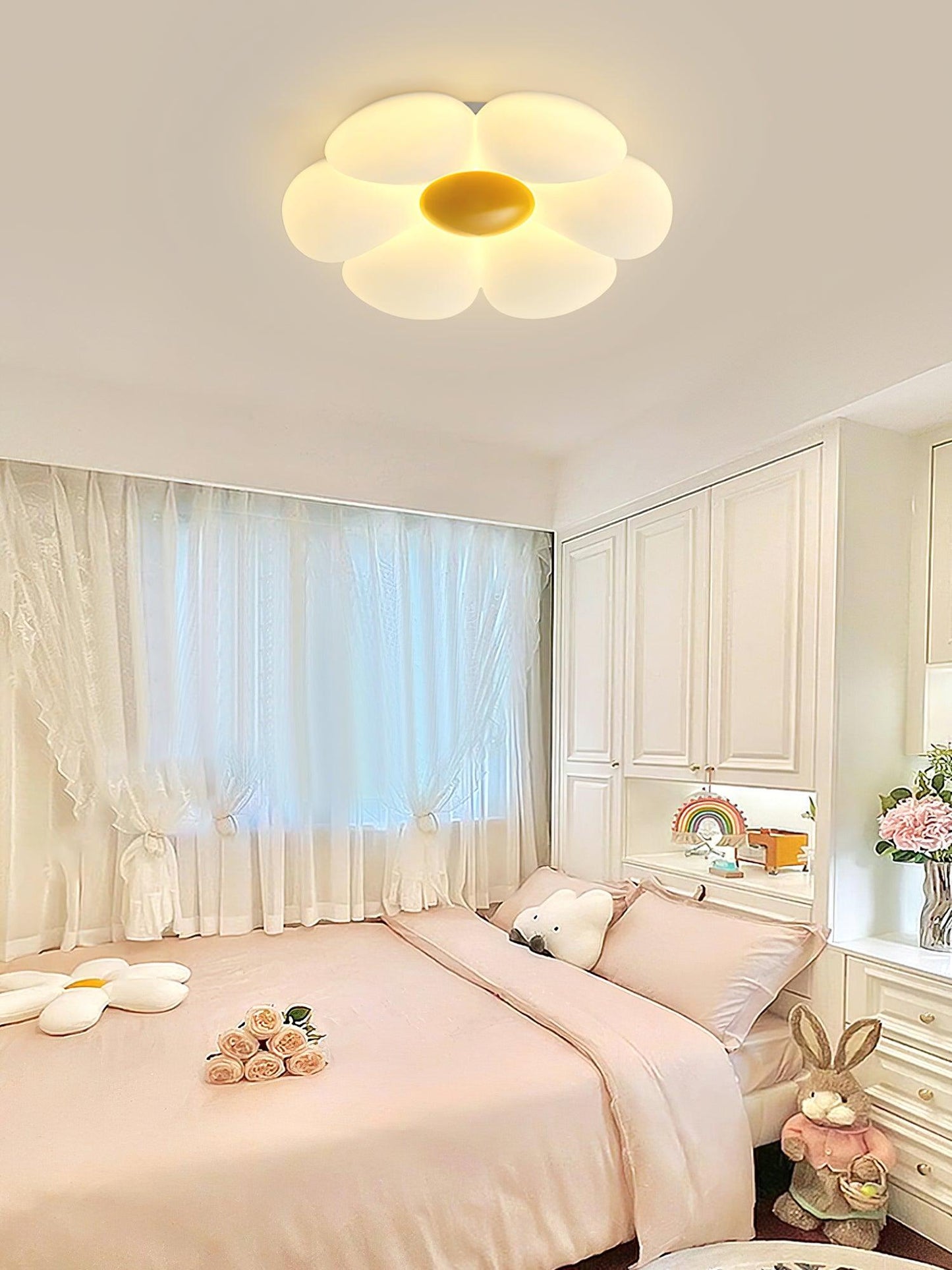 Six-leaf Flower Kids Room Ceiling light Ceiling Lamp