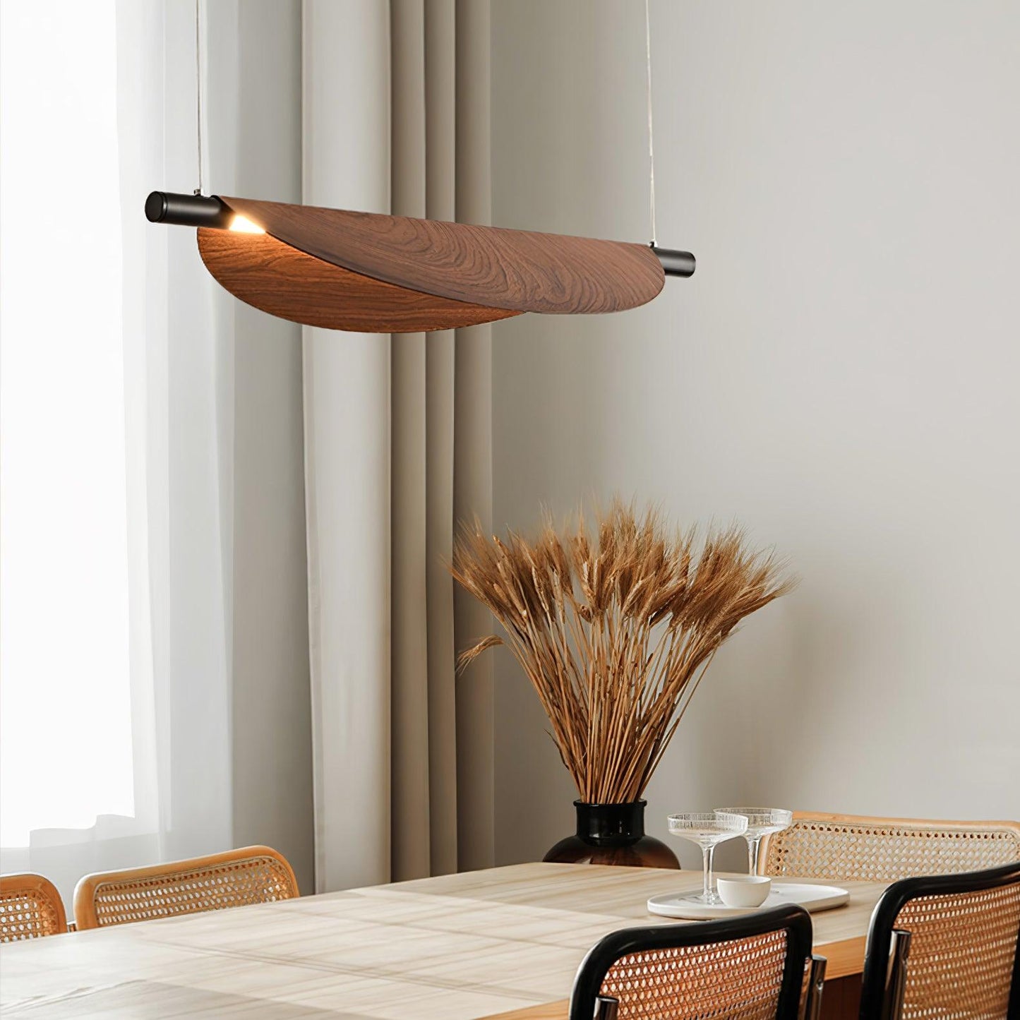 Sleek Board Hanging light Pendant Lamp