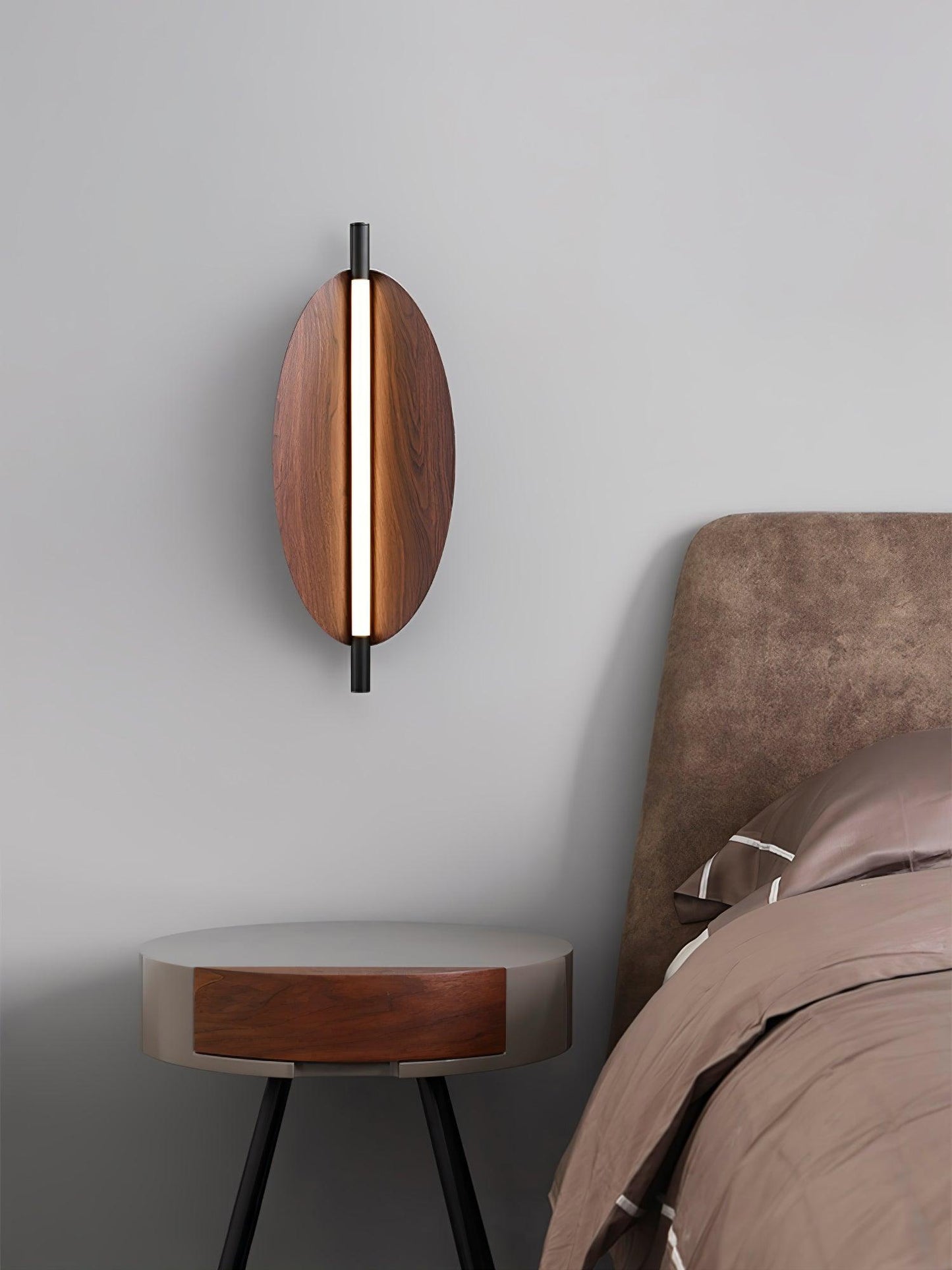 Sleek Board Lamp bracket Sconce