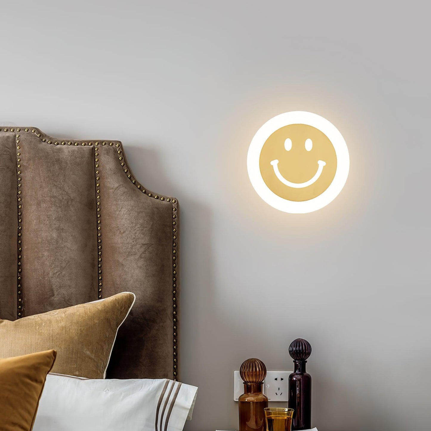 Smiley Wall light fixture Wall Lamp