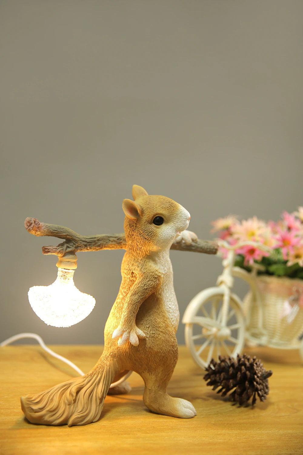 Squirrel Portable lamp Table Lamp