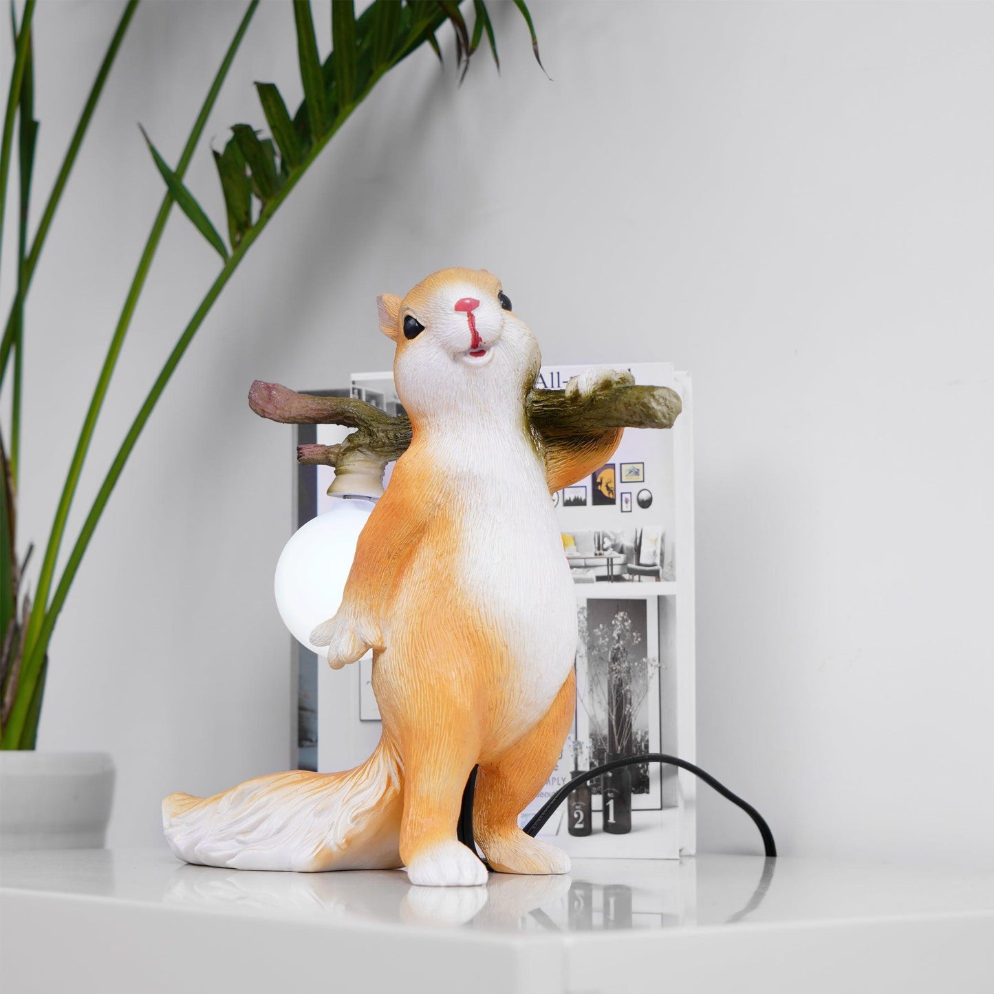 Squirrel Portable lamp Table Lamp