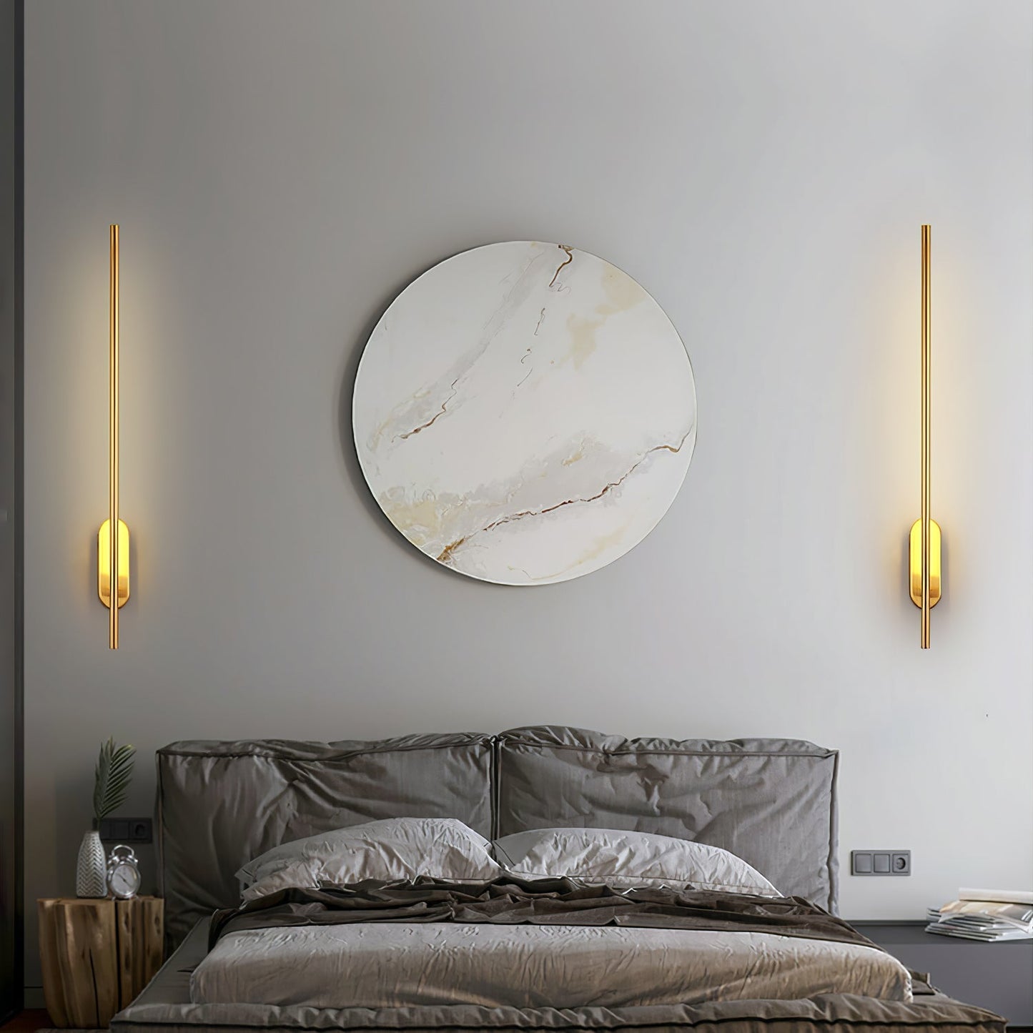 Stick Shaped Metal Wall-mounted light Sconce