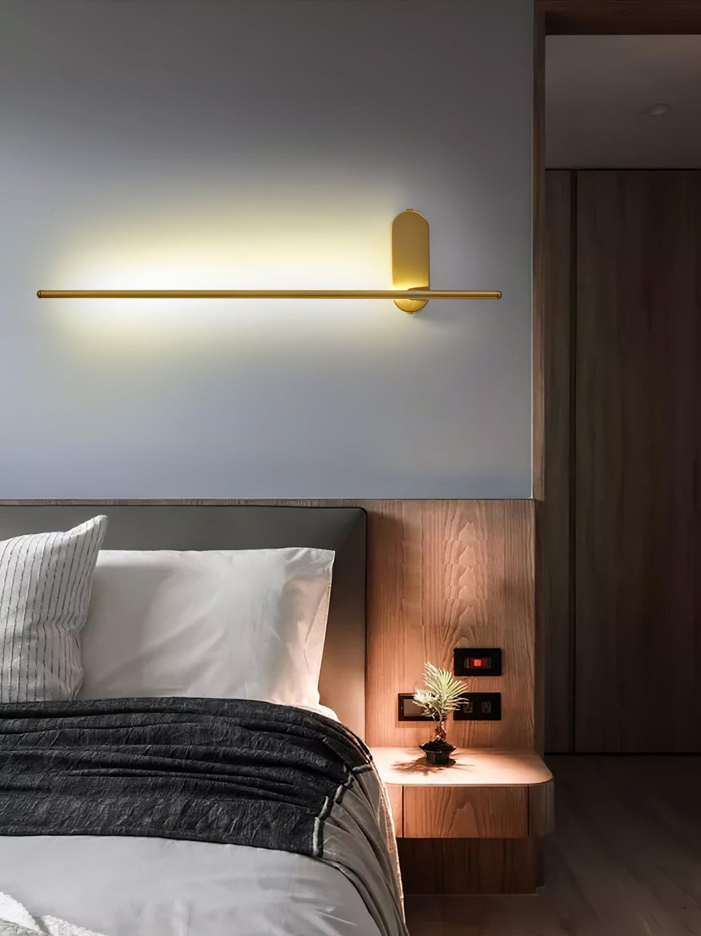 Stick Shaped Plug In Wall-mounted light Sconce