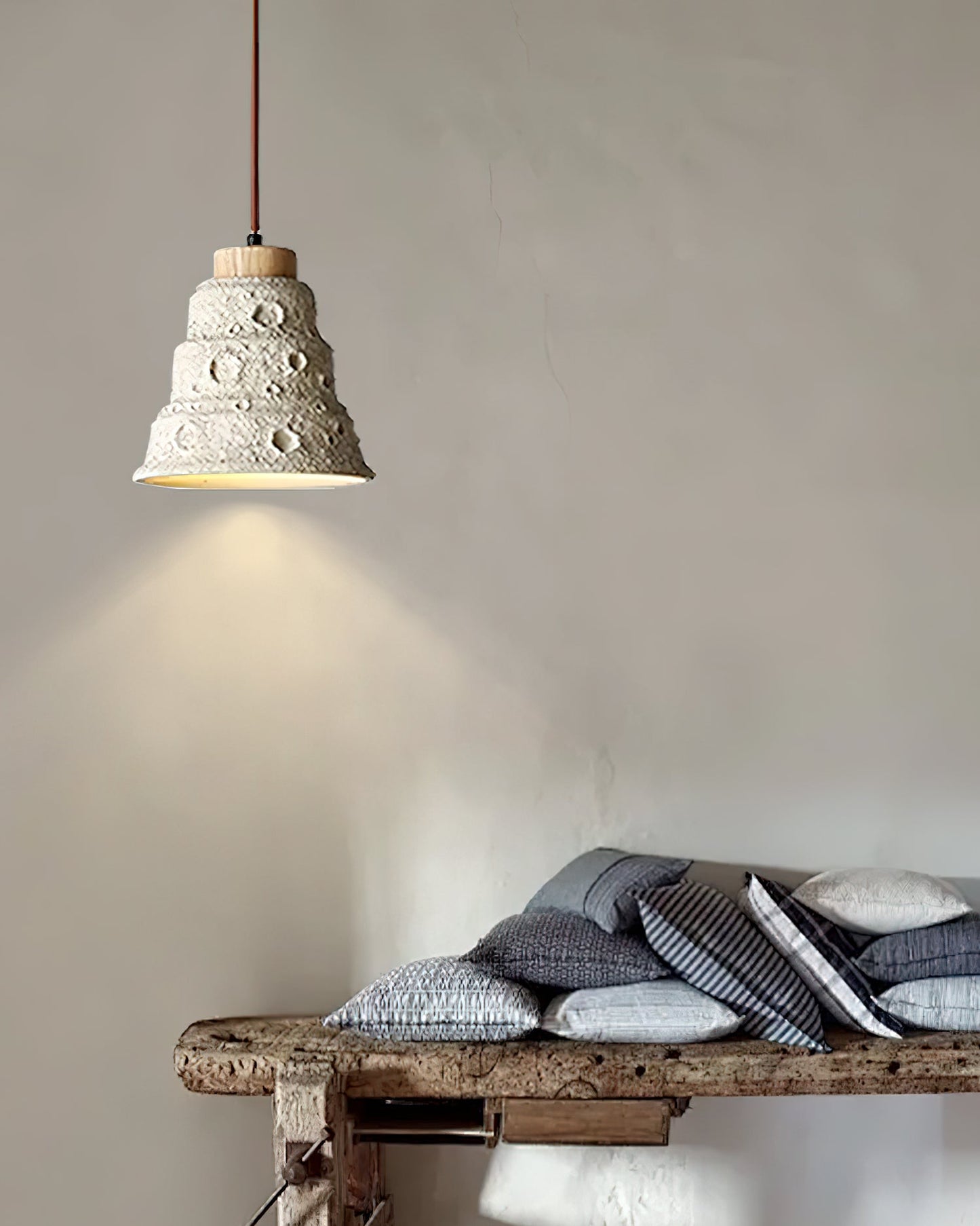 Stone Bell Houselight Pendant Light