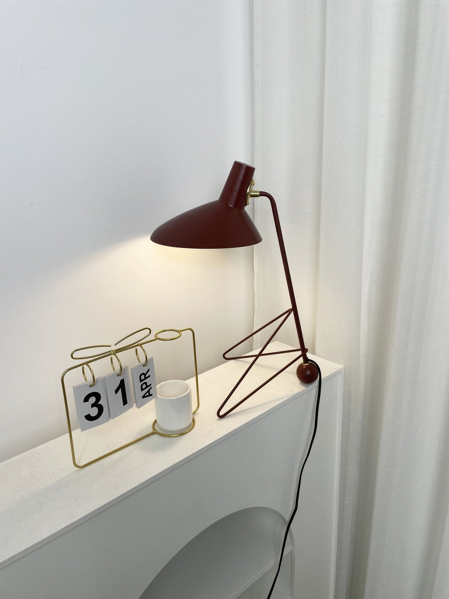 Svelte Noir Desk lamp Table Lamp