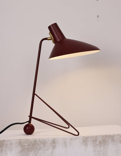 Svelte Noir Desk lamp Table Lamp