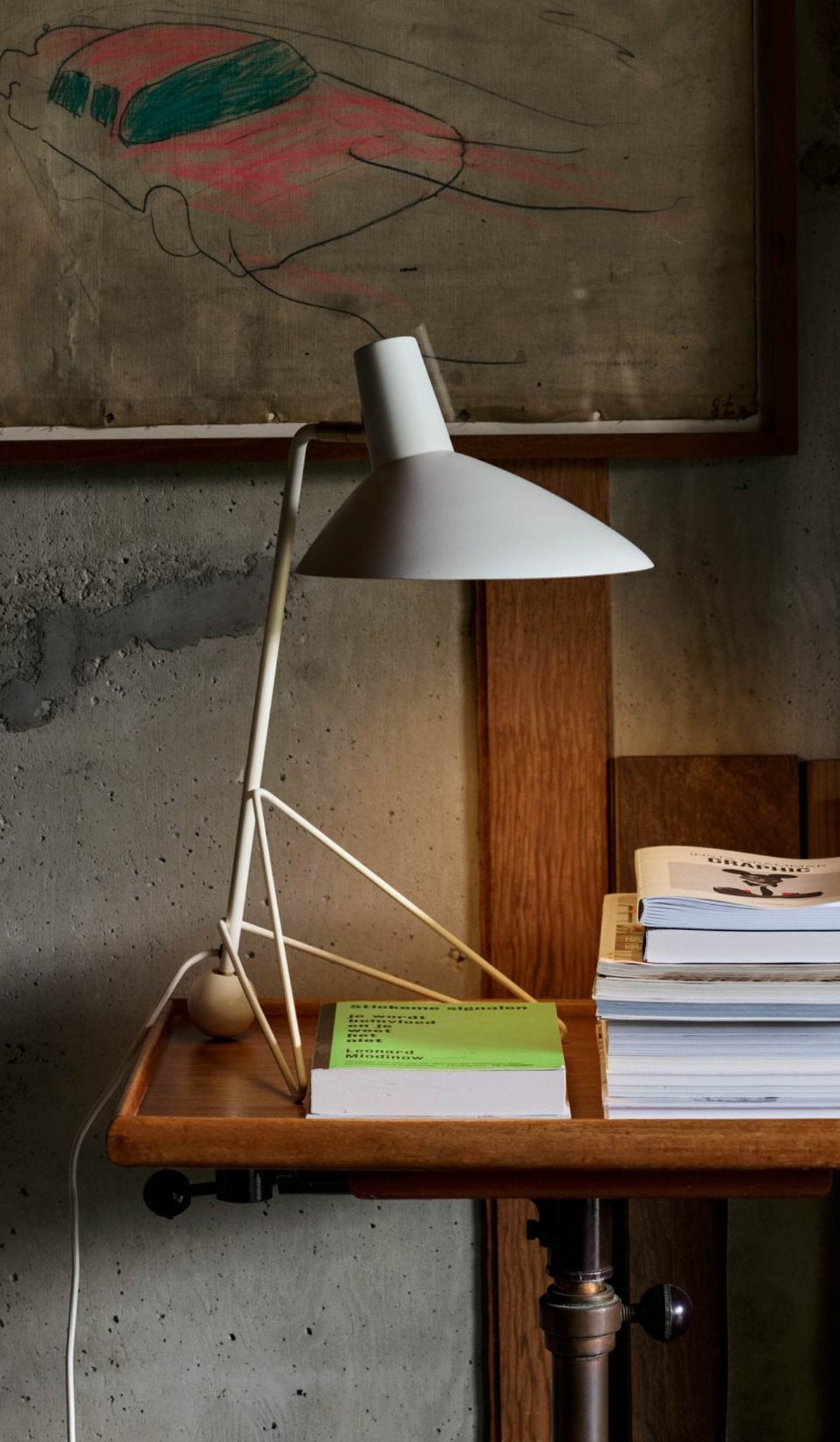 Svelte Noir Desk lamp Table Lamp