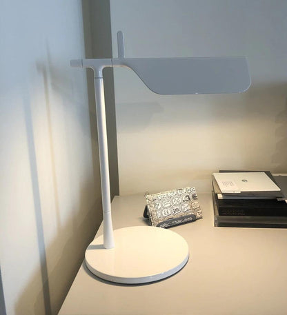 Pivot Ease Bedside lamp Table Lamp