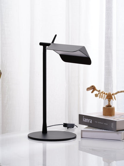 Pivot Ease Bedside lamp Table Lamp