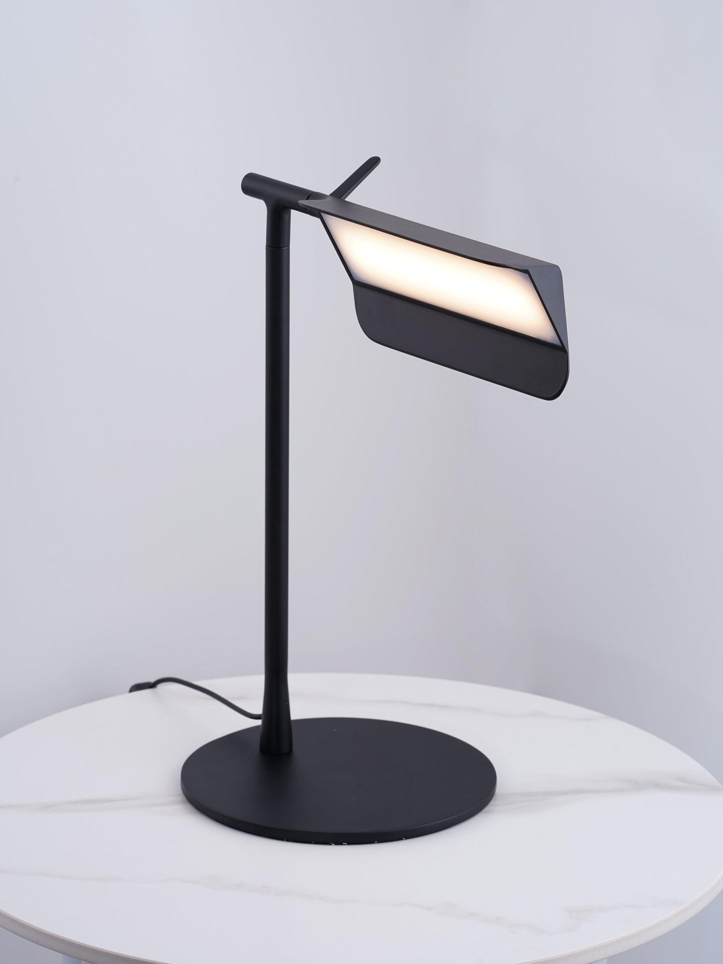 Pivot Ease Bedside lamp Table Lamp