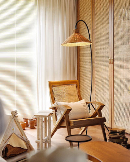 Tana Woven Free-standing Lamp Floor Lamp