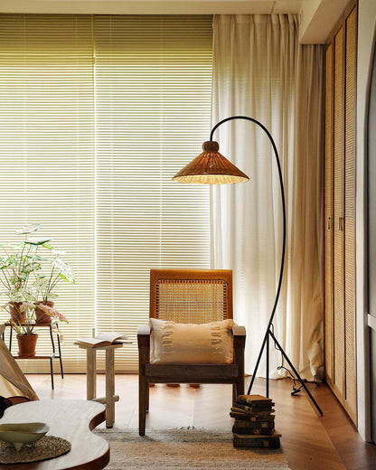 Tana Woven Free-standing Lamp Floor Lamp