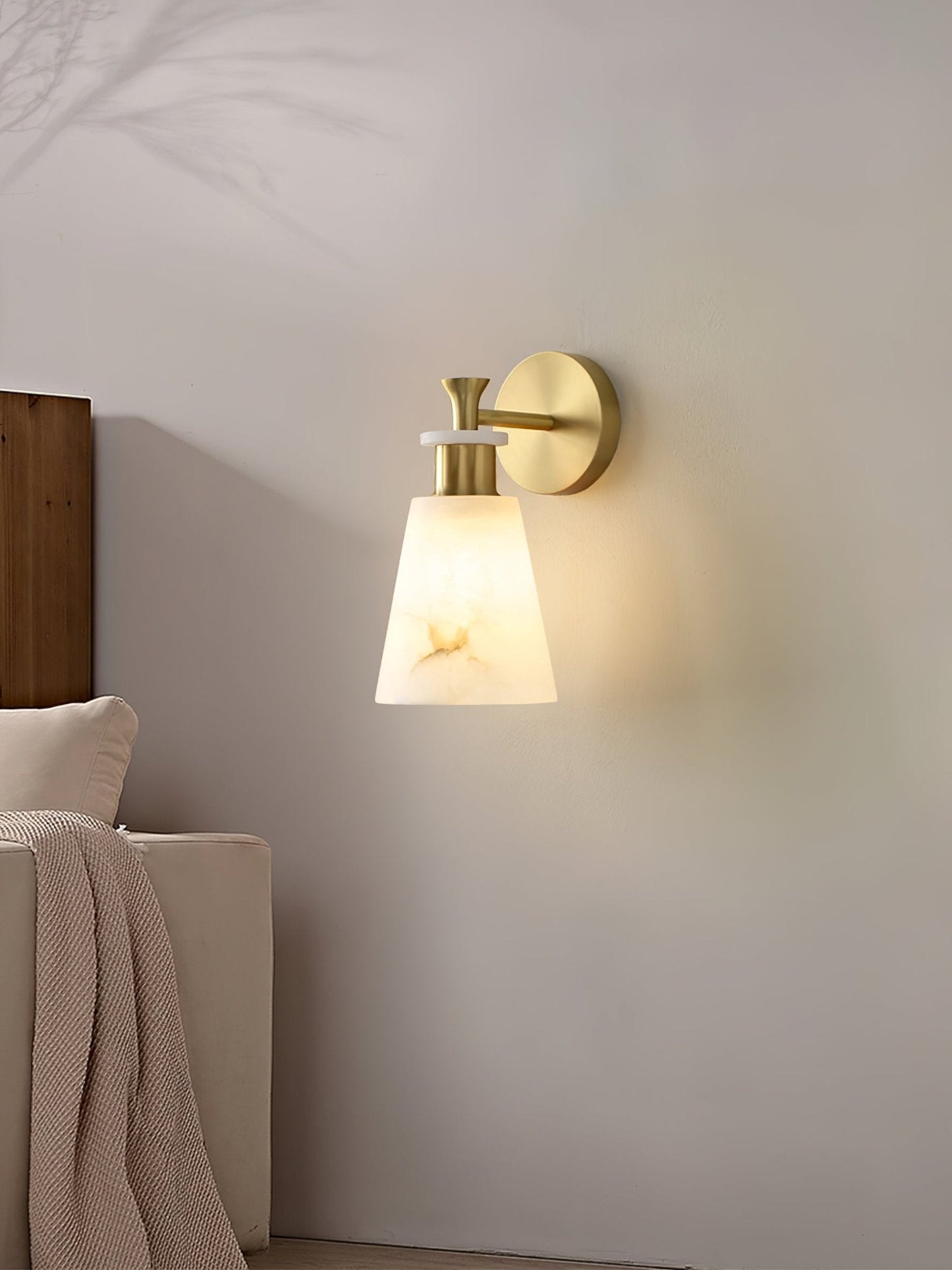 Tapered Alabaster Wall-mounted lamp Wall Sconce