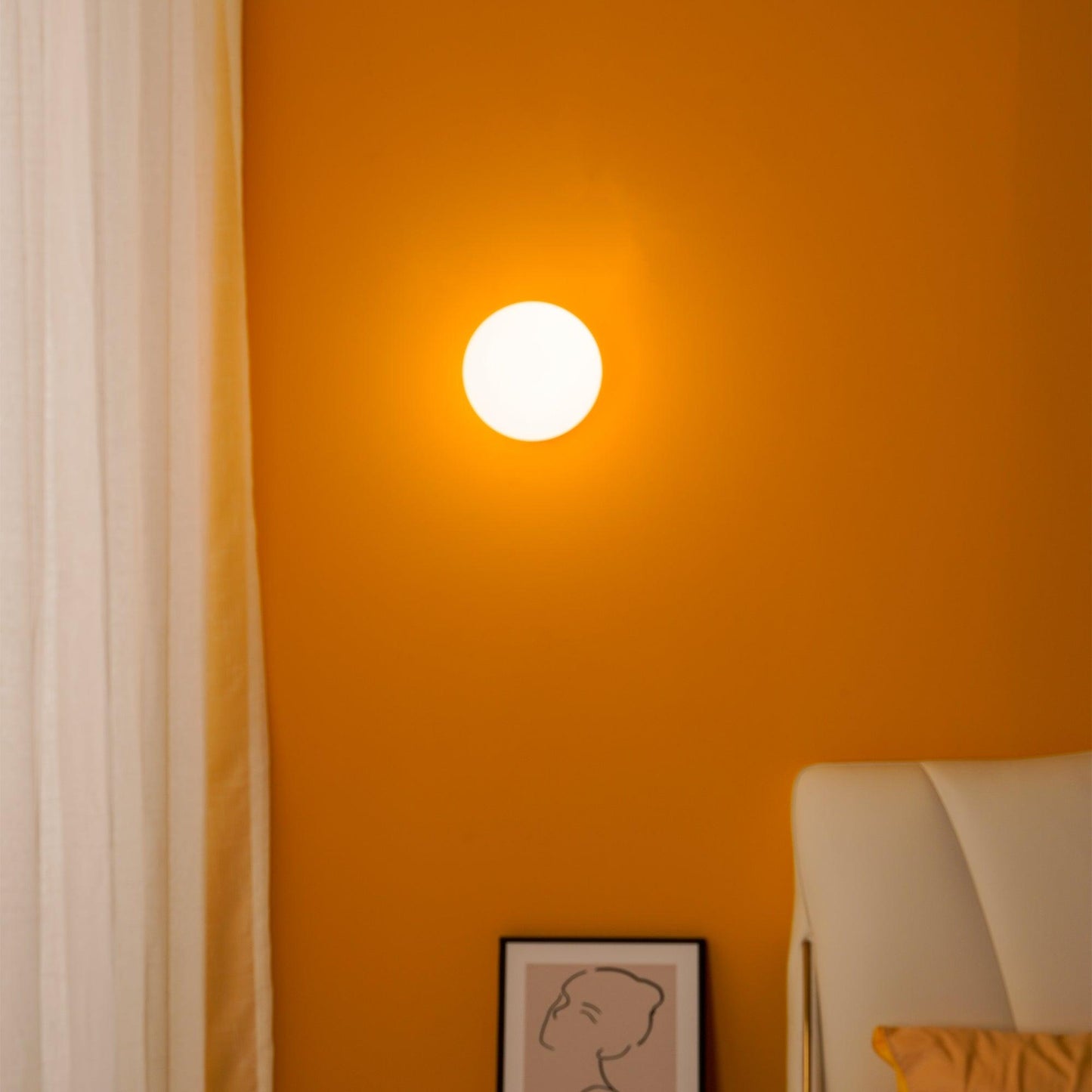 Tip of The Tongue Wall-mounted light Wall Lamp